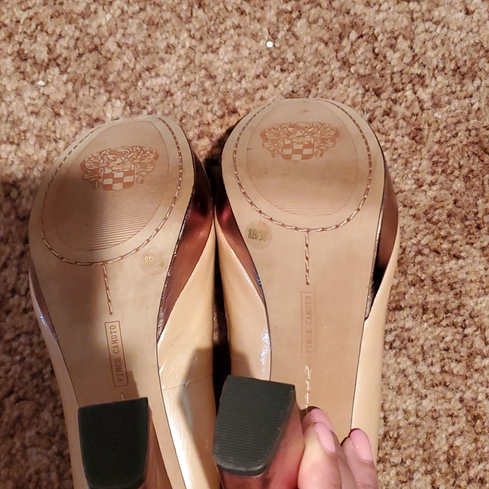 Heels - Picture 6 of 6
